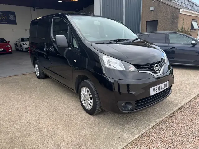 Nissan NV200