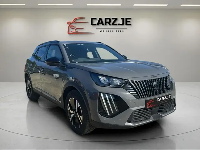 Peugeot E-2008