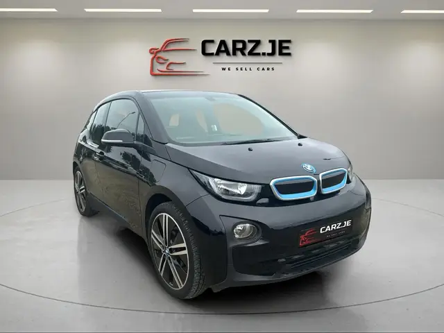 BMW I3