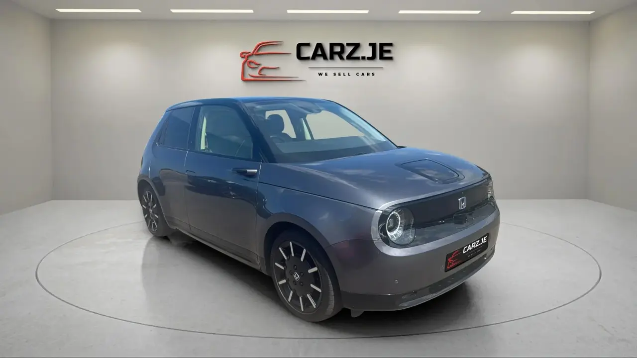 Honda e