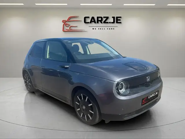 Honda e