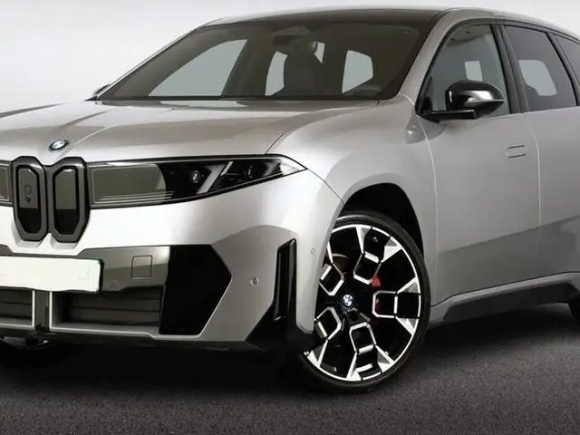 BMW IX3