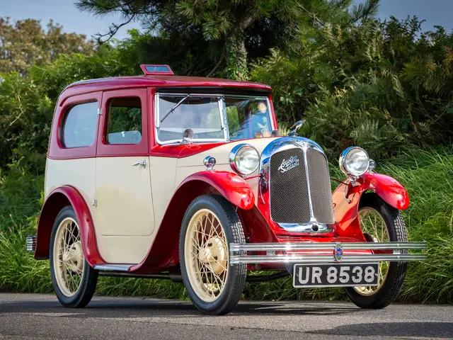 Austin 7 Swallow Saloon