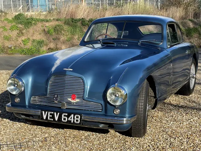 Aston Martin DB2